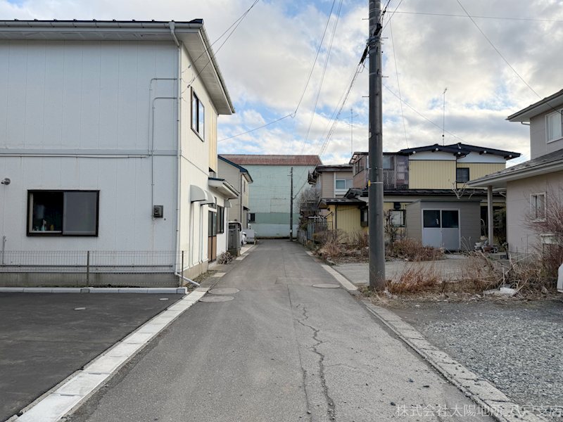 八戸市沼館1丁目　B1 現地写真（前面道路含む現地写真）