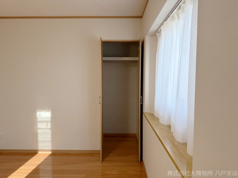 八戸市大字白銀町字白浜道　建売住宅 内観写真（収納）