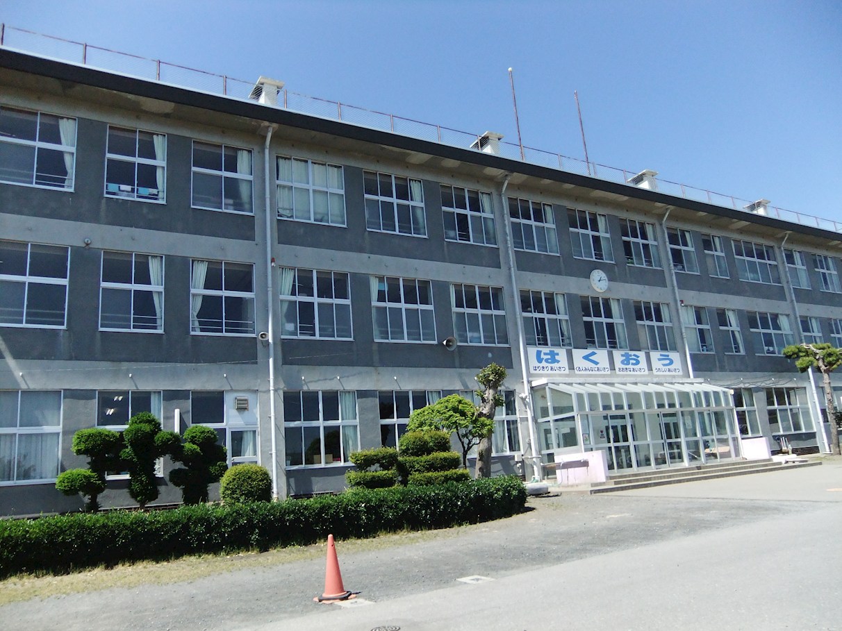 八戸市大字白銀町字白浜道　建売住宅 小学校