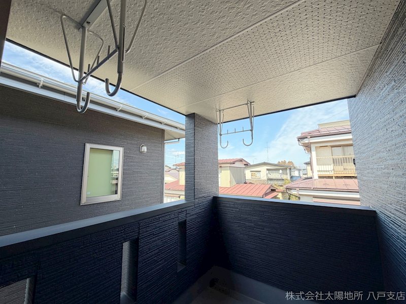 八戸市多賀台3丁目　A棟 現地写真（バルコニー）