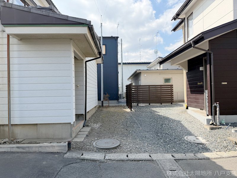八戸市類家5丁目　中古戸建 現地写真