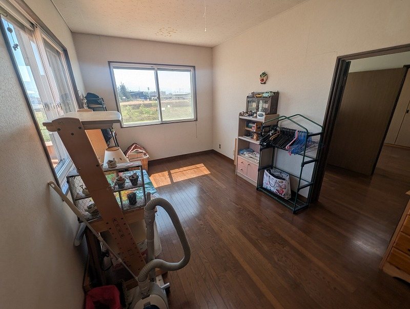 稲実米崎・広田柳沼中古住宅 内観写真（リビング以外の居室）