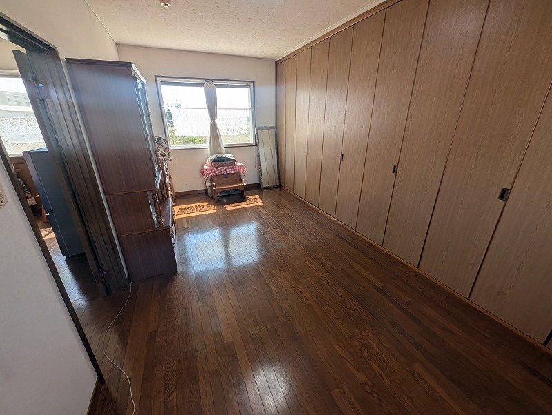 稲実米崎・広田柳沼中古住宅 内観写真（リビング以外の居室）