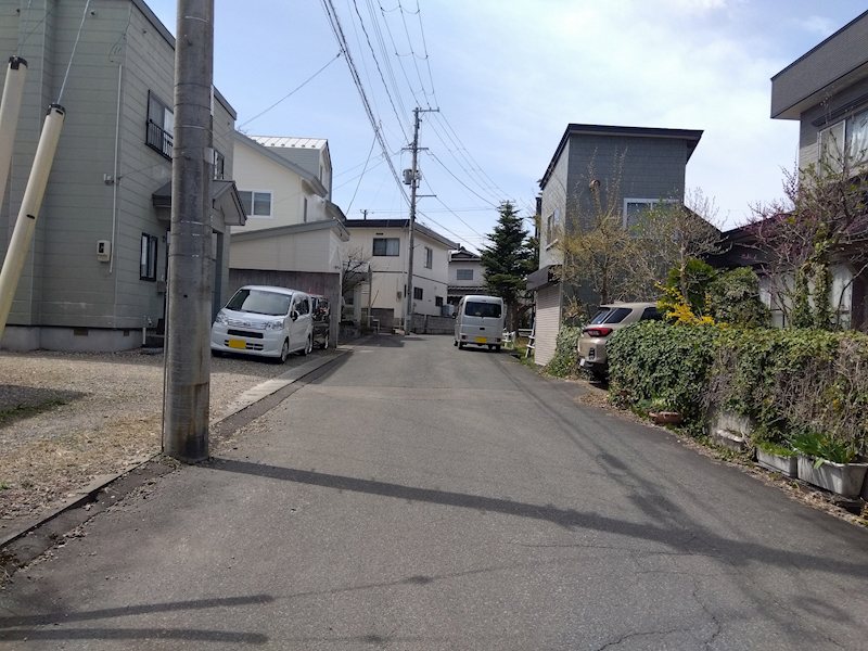 【商談中】清原二丁目土地 現地写真（前面道路含む現地写真）