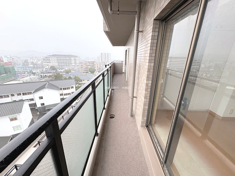サーパス西城内一番館 現地写真（バルコニー）