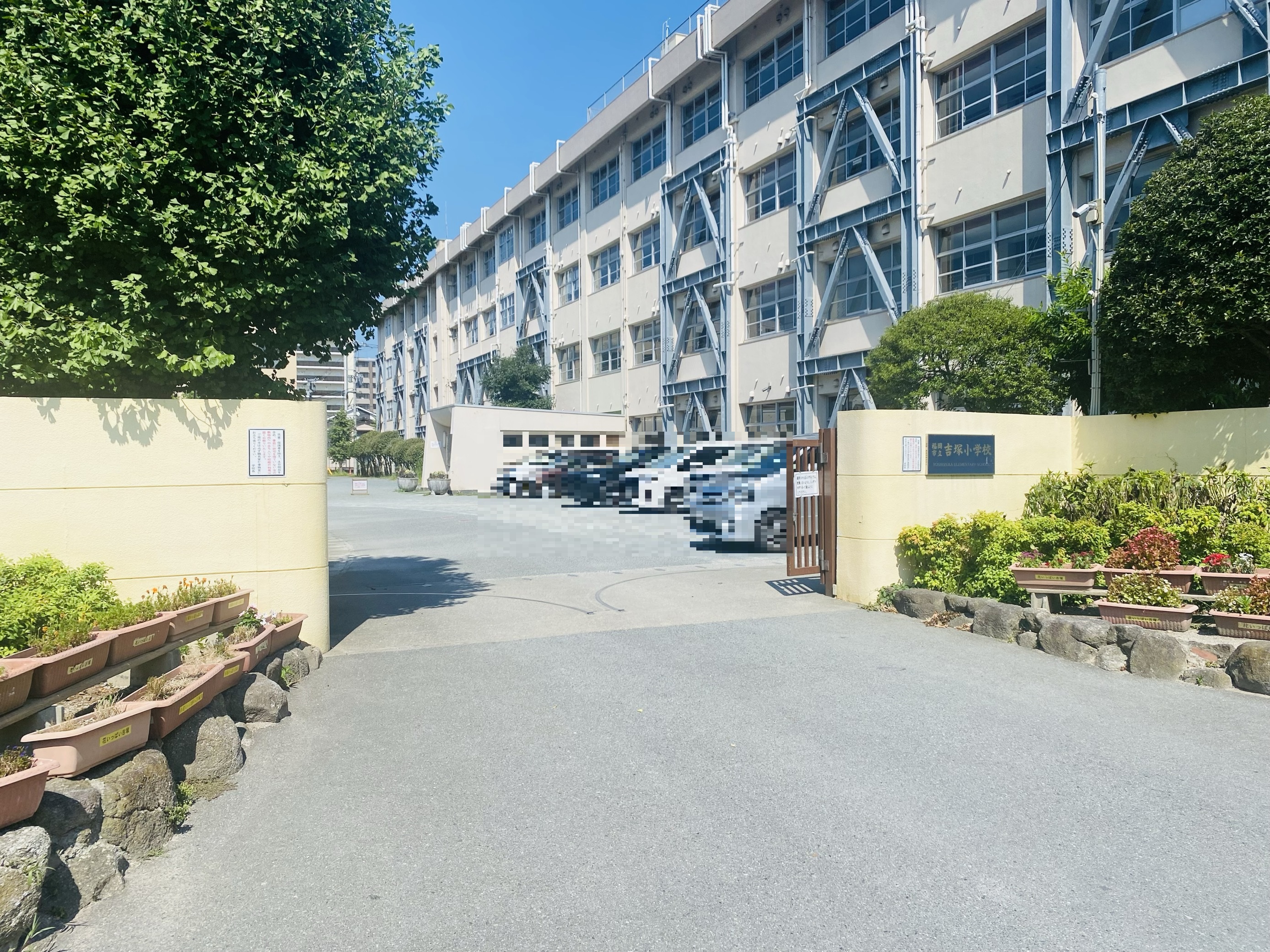ツインタワー空港通り 小学校