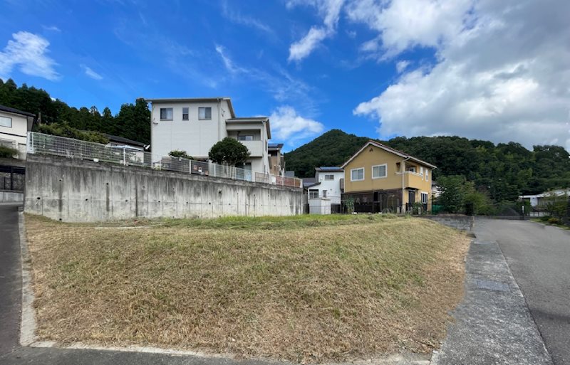 兵庫県朝来市和田山町久世田城南台 現地写真