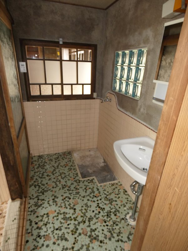 京都府福知山市大江町金屋 内観写真（洗面台・洗面所）