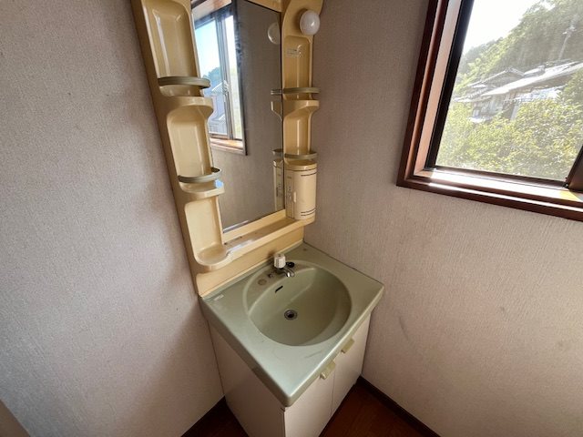 中陰の戸建て その他