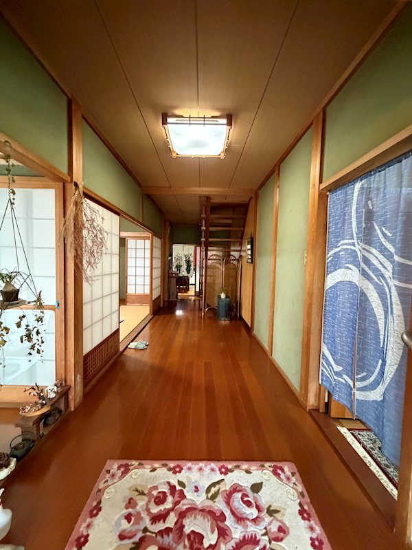 兵庫県朝来市多々良木 現地写真（玄関）