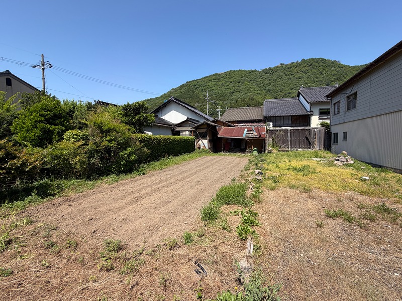 兵庫県朝来市和田山町竹田 現地写真（庭）