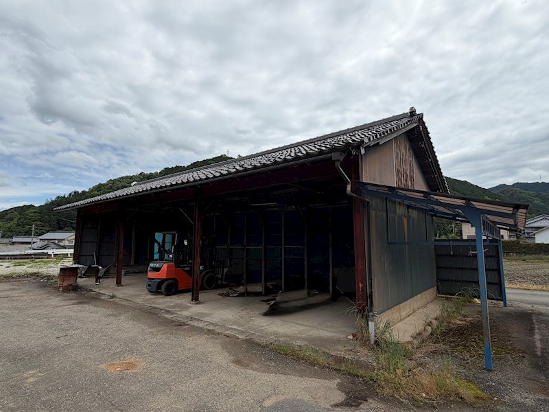 兵庫県朝来市伊由市場 その他