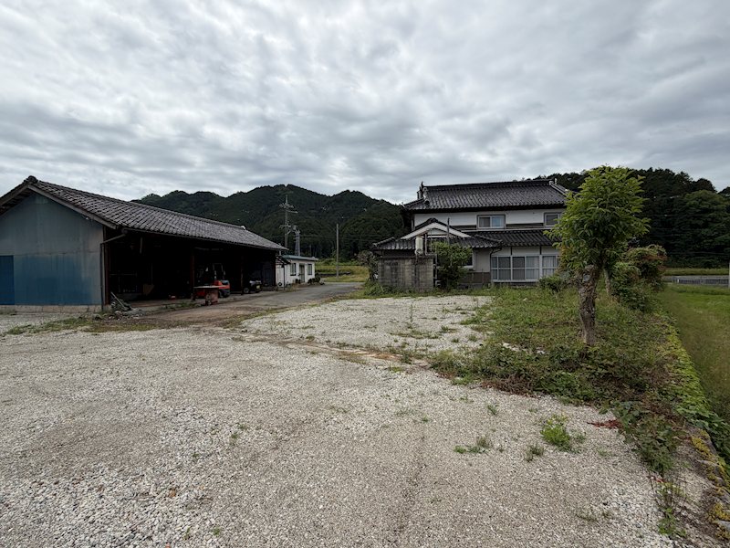 兵庫県朝来市伊由市場 その他