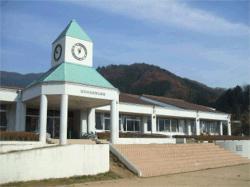 兵庫県朝来市和田山町弥生が丘 小学校