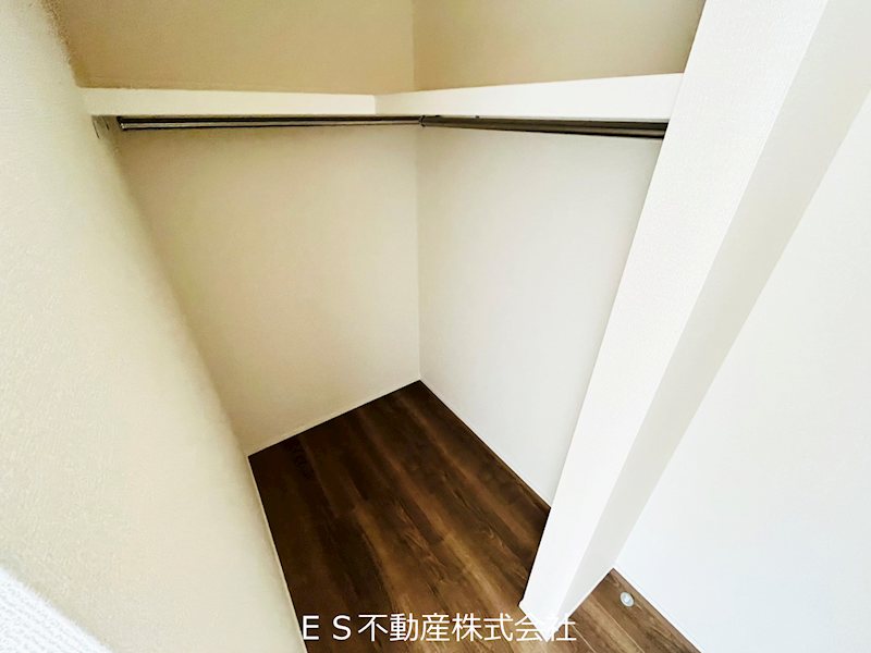 《リーブルガーデン》豊明市二村台1丁目　新築分譲住宅　全2棟　2号棟 内観写真（収納）