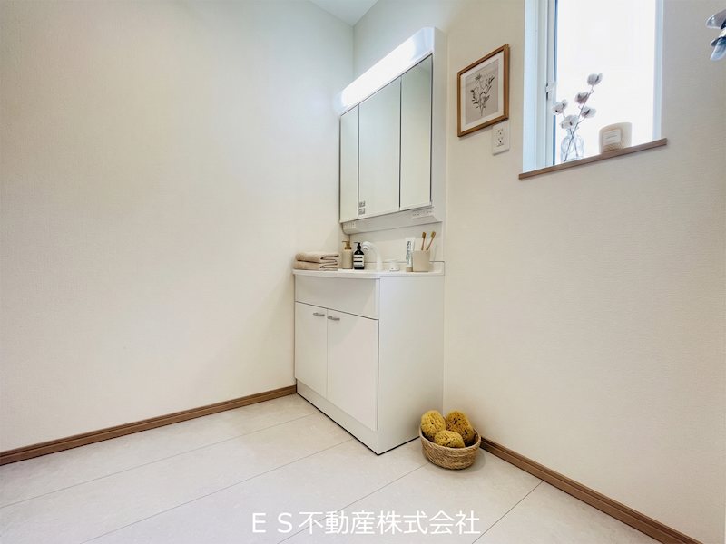 《ハートフルタウン》豊明市栄町西大根　新築分譲住宅　限定1棟 内観写真（洗面台・洗面所）