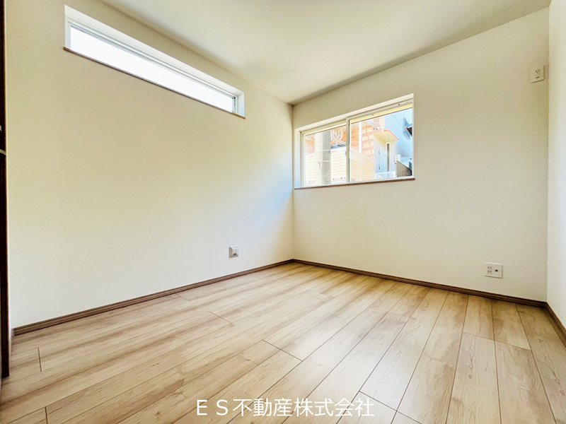 《ハートフルタウン》豊明市栄町西大根　新築分譲住宅　限定1棟 内観写真（リビング以外の居室）