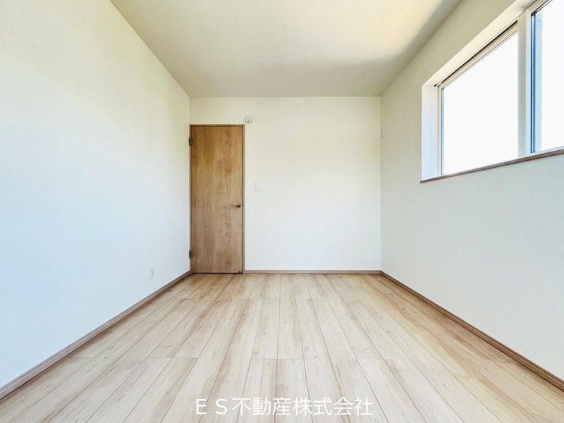 《ハートフルタウン》豊明市栄町西大根　新築分譲住宅　限定1棟 内観写真（リビング以外の居室）