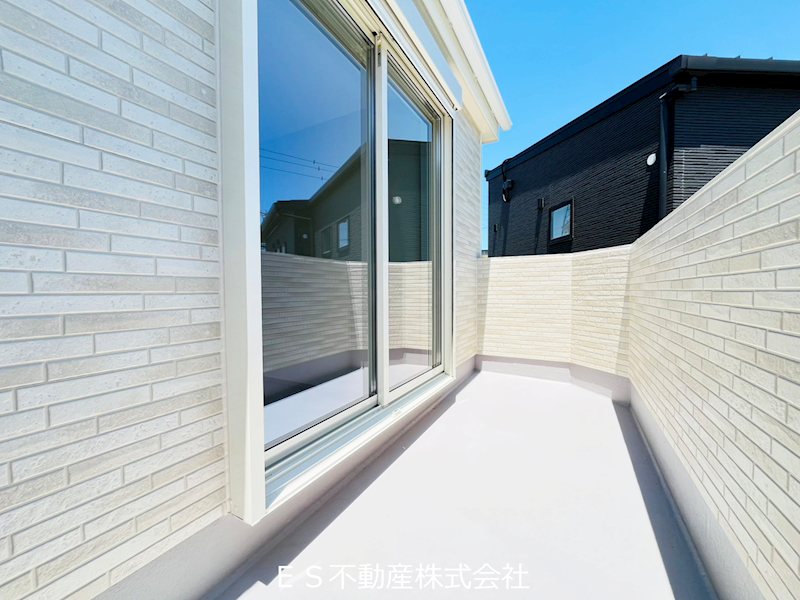 《ハートフルタウン》豊明市栄町西大根　新築分譲住宅　限定1棟 現地写真（バルコニー）