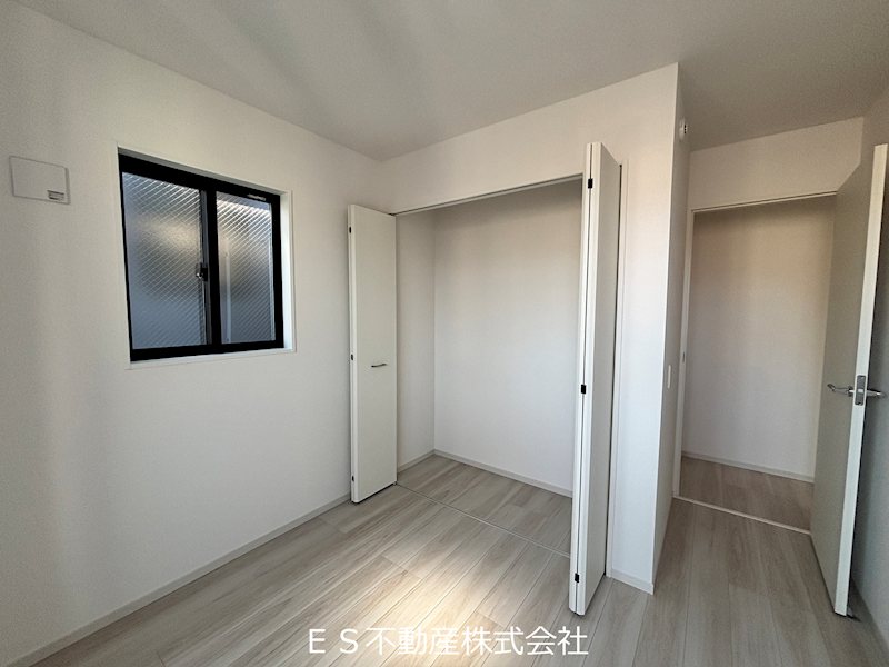 《LIGARE-KIS》緑区鳴海町3期　新築分譲住宅　限定1棟 内観写真（収納）