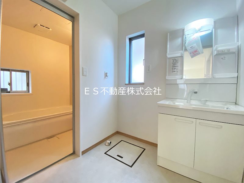 《ハートフルタウン》東海市東海町2丁目13番　新築分譲住宅　全2棟 同仕様写真（その他内観）