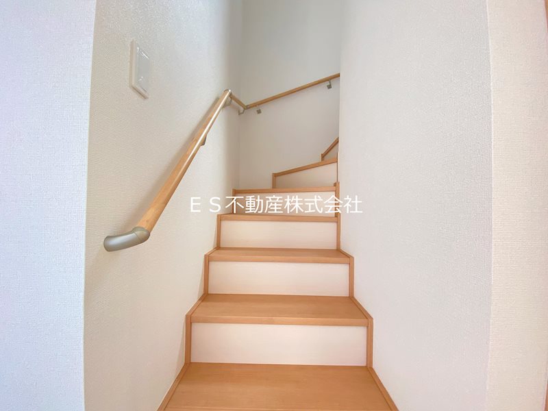《ハートフルタウン》東海市東海町2丁目13番　新築分譲住宅　全2棟 同仕様写真（その他内観）