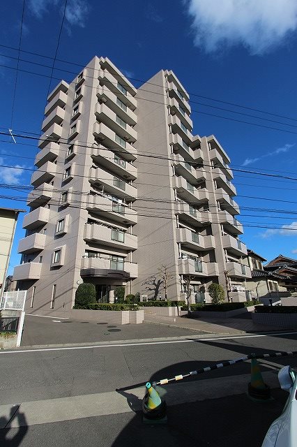 ファミール松島町 302号室 外観写真