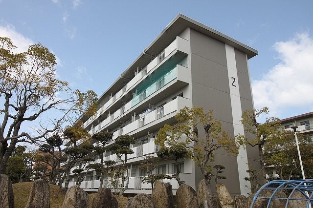 屋島第一団地２棟 外観写真