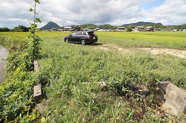 丸亀市綾歌町売り土地 その他