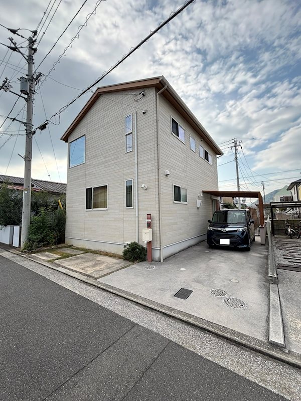 高松市今里町中古戸建 外観写真