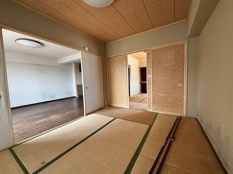 アイランドコート塩屋海岸 内観写真（リビング以外の居室）