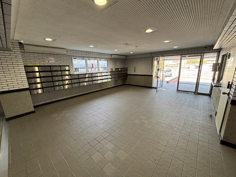 アイランドコート塩屋海岸 共用部写真（ロビー）