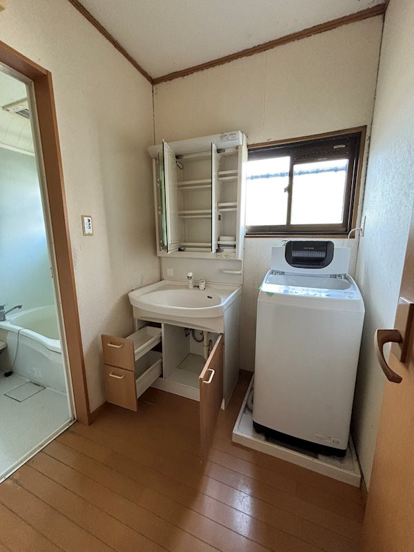 高松市仏生山町甲中古戸建て その他