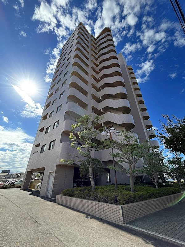 ファミール上福岡 外観写真