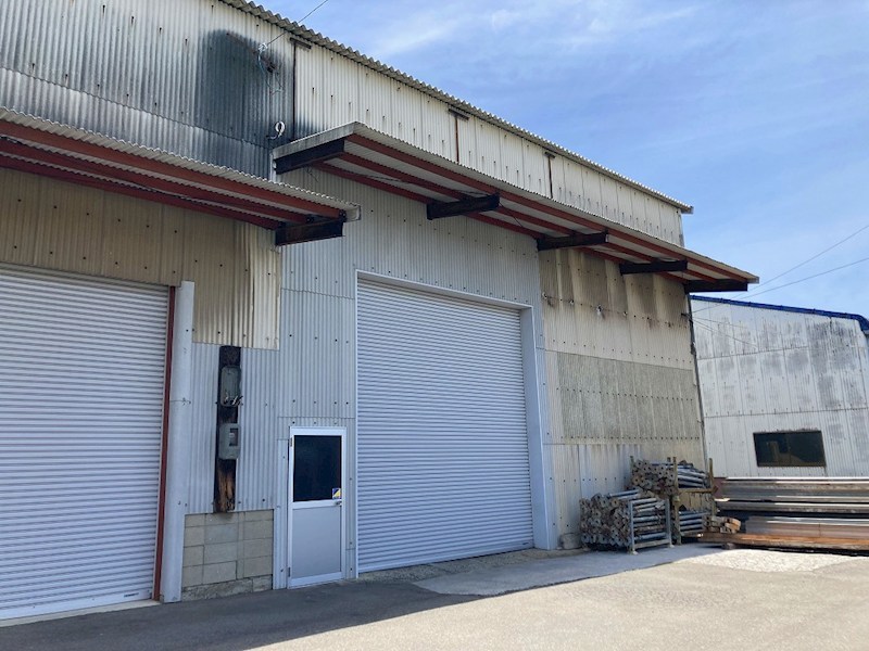 高松市香西東町倉庫2棟売り その他