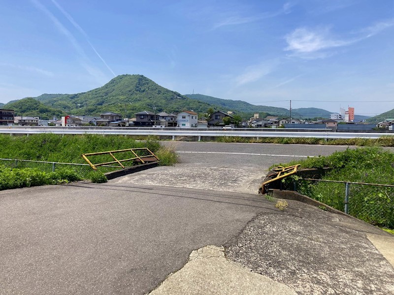高松市香西東町倉庫2棟売り その他