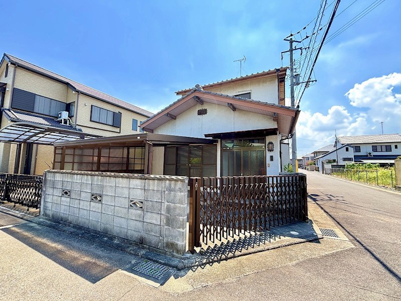 高松市松縄町中古戸建 外観写真