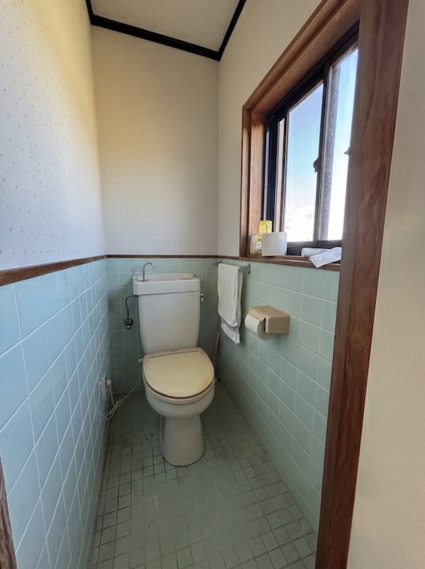 高松市中山町中古戸建 内観写真（トイレ）