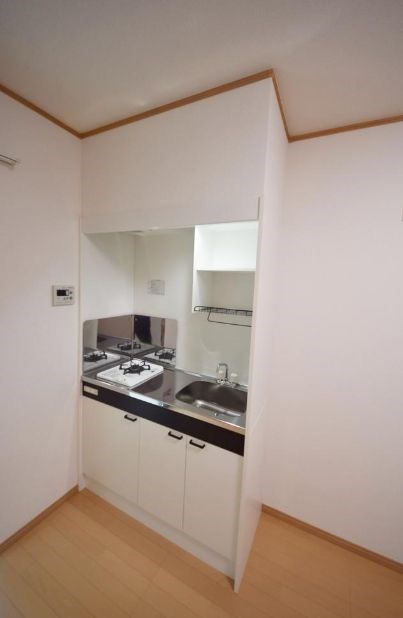 東京都足立区西伊興３丁目 内観写真（キッチン）