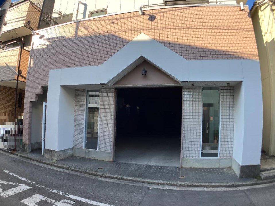神奈川県横浜市磯子区滝頭３丁目 現地写真