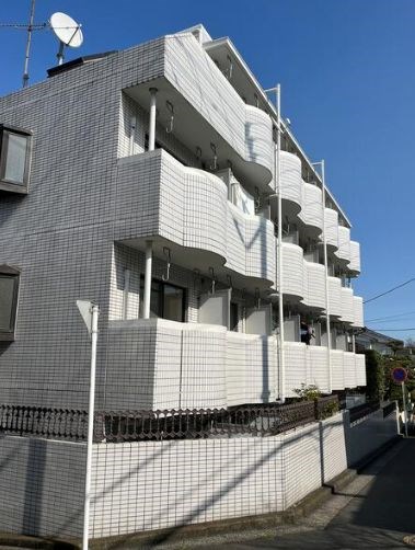 神奈川県横浜市金沢区富岡東１丁目 現地写真