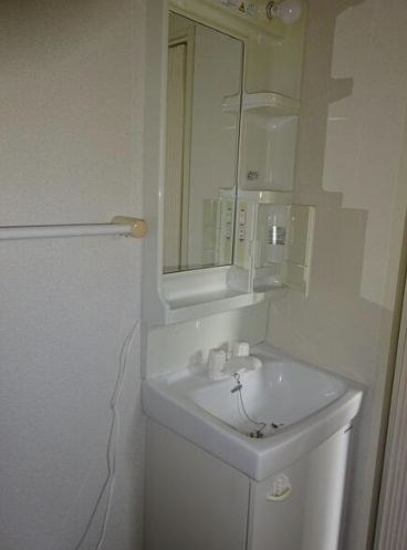 千葉県鴨川市浜荻 内観写真（洗面台・洗面所）