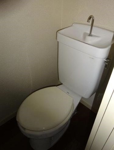 千葉県鴨川市浜荻 内観写真（トイレ）
