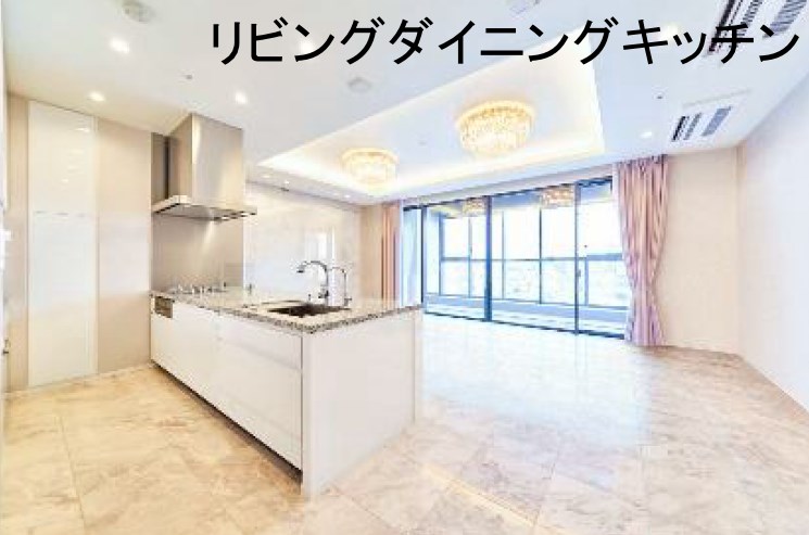 東京都港区南青山７丁目 内観写真（キッチン）
