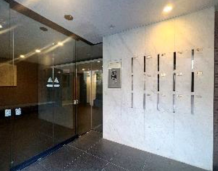 東京都港区高輪４丁目 共用部写真（エントランス）