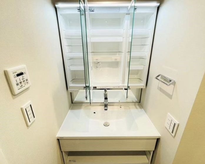 東京都世田谷区上野毛１丁目 内観写真（洗面台・洗面所）