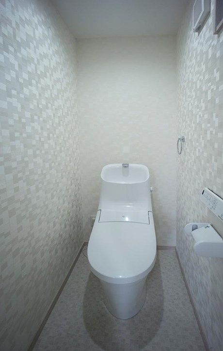 神奈川県横須賀市久比里２丁目 内観写真（トイレ）