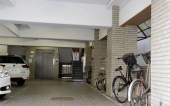 東京都文京区本郷１丁目 現地写真
