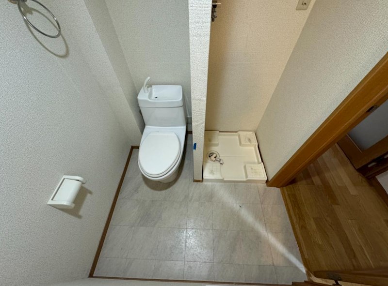東京都板橋区東新町１丁目 内観写真（トイレ）