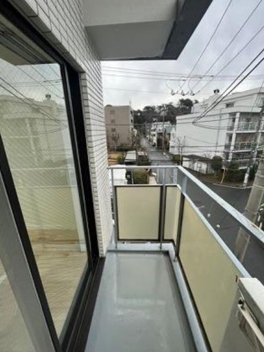 東京都世田谷区野毛３丁目 現地写真（バルコニー）